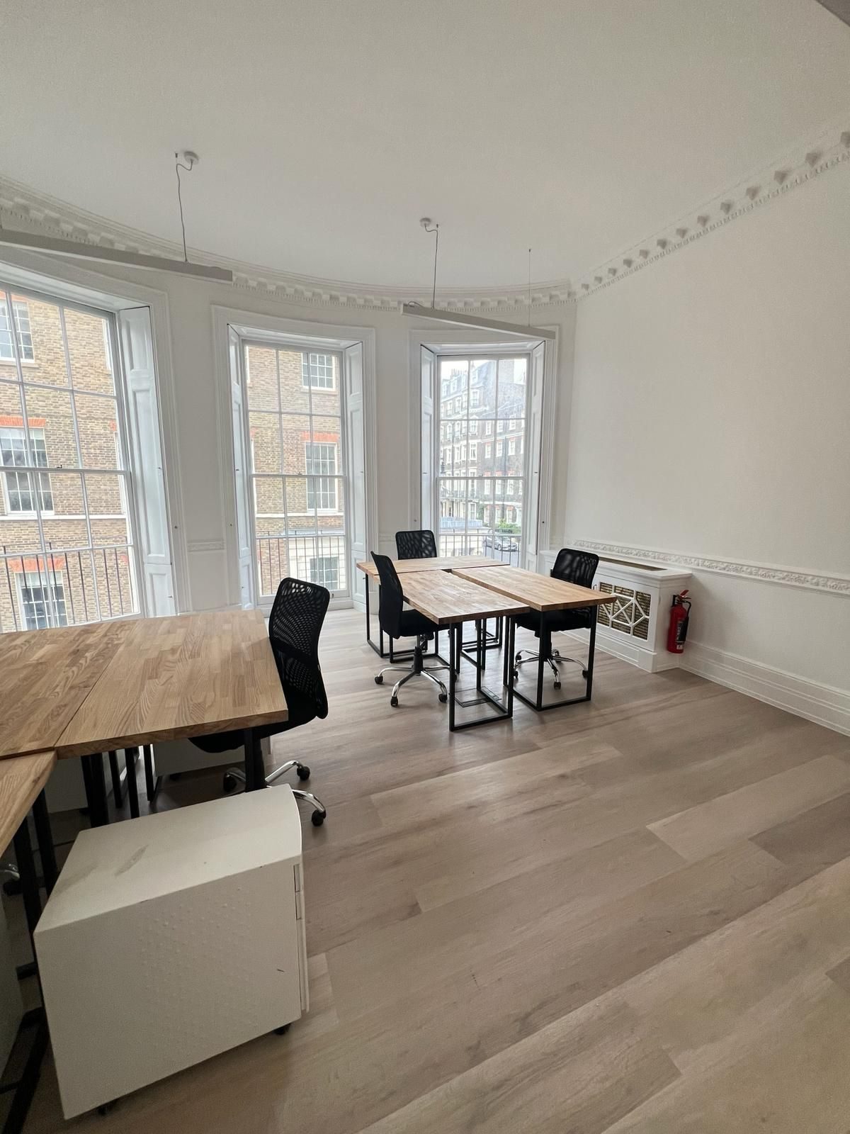 Private Office To Rent, Mayfair, W1J – photo 1