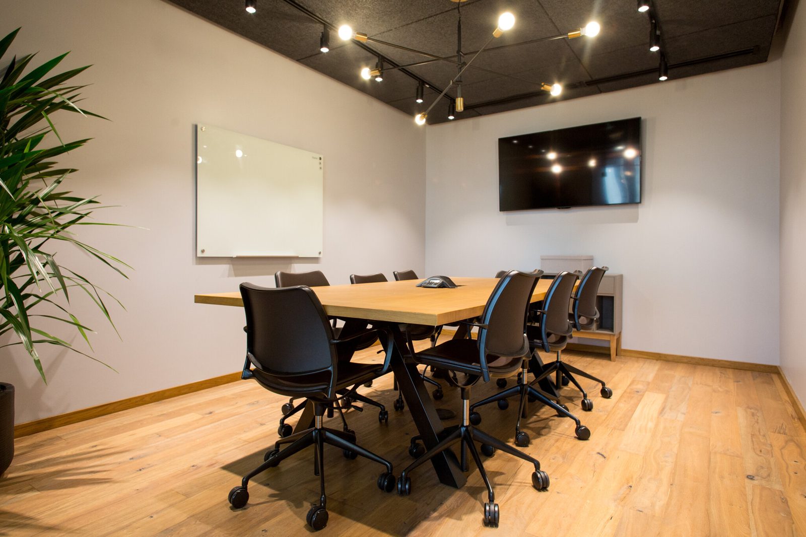 Private Office To Rent, Charlotte, 28280 – photo 1