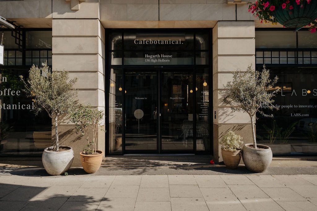 Private Office To Rent, High Holborn, London – photo 2