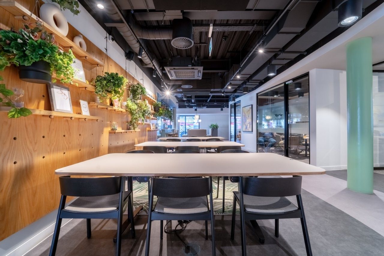 Private Office To Rent, Kings Cross Bridge, London – photo 2