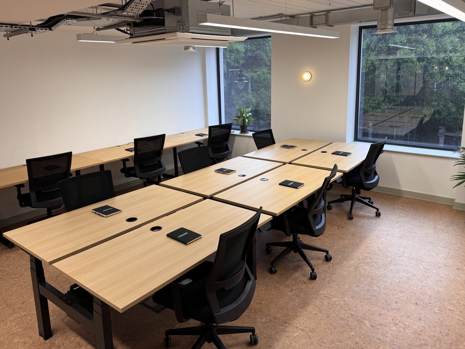 Private Office To Rent, Northdown Street, London – photo 1