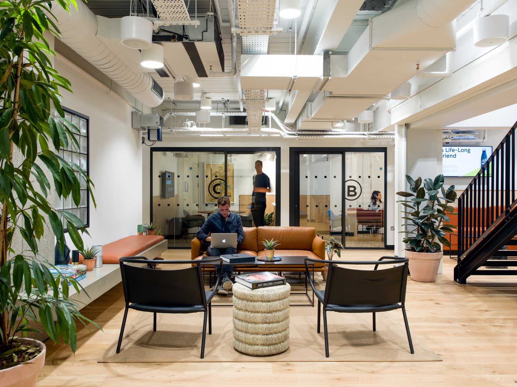 Private Office To Rent, London, EC2A – photo 2