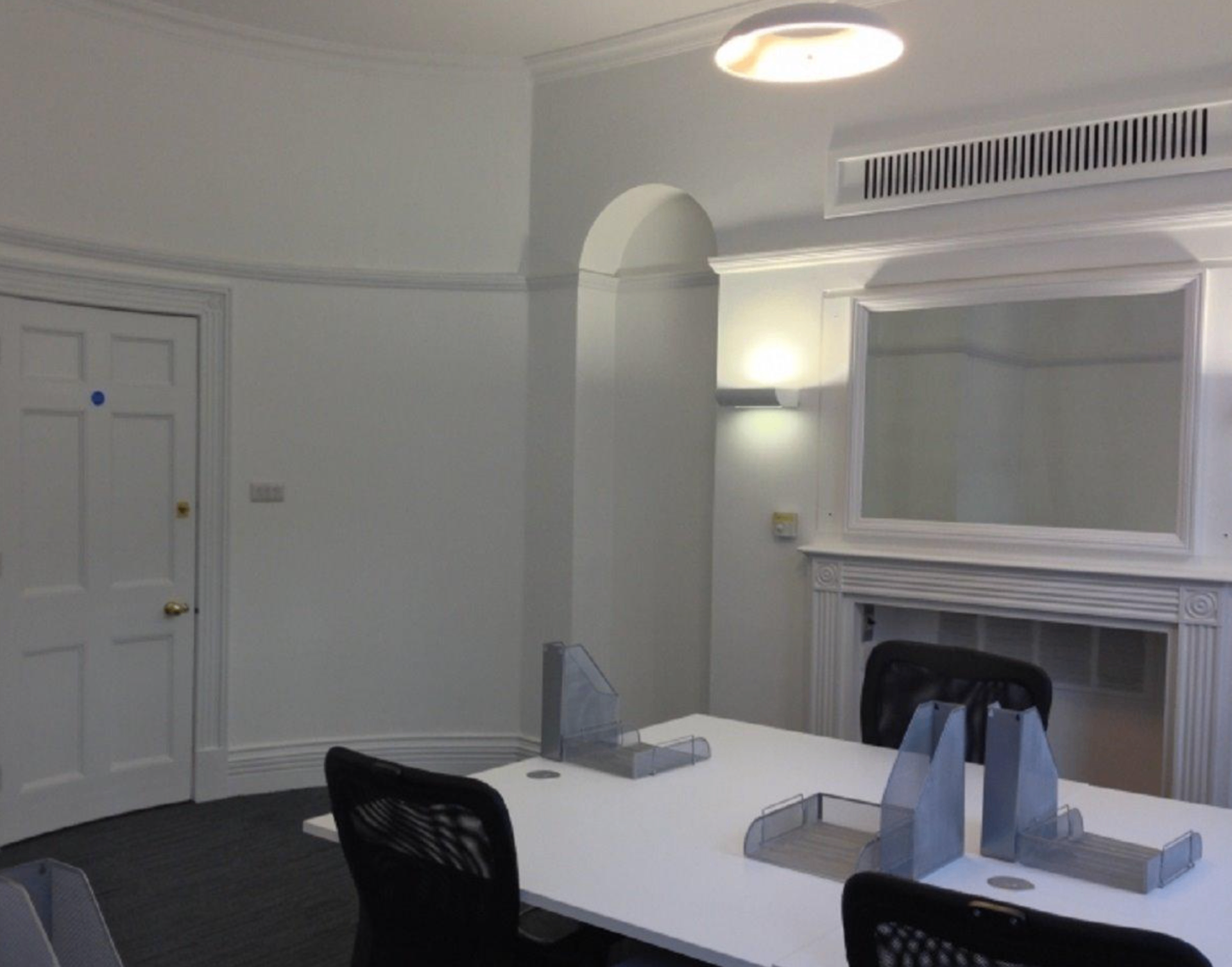 Meeting Room, St Thomas Street - 6 Person – photo 2