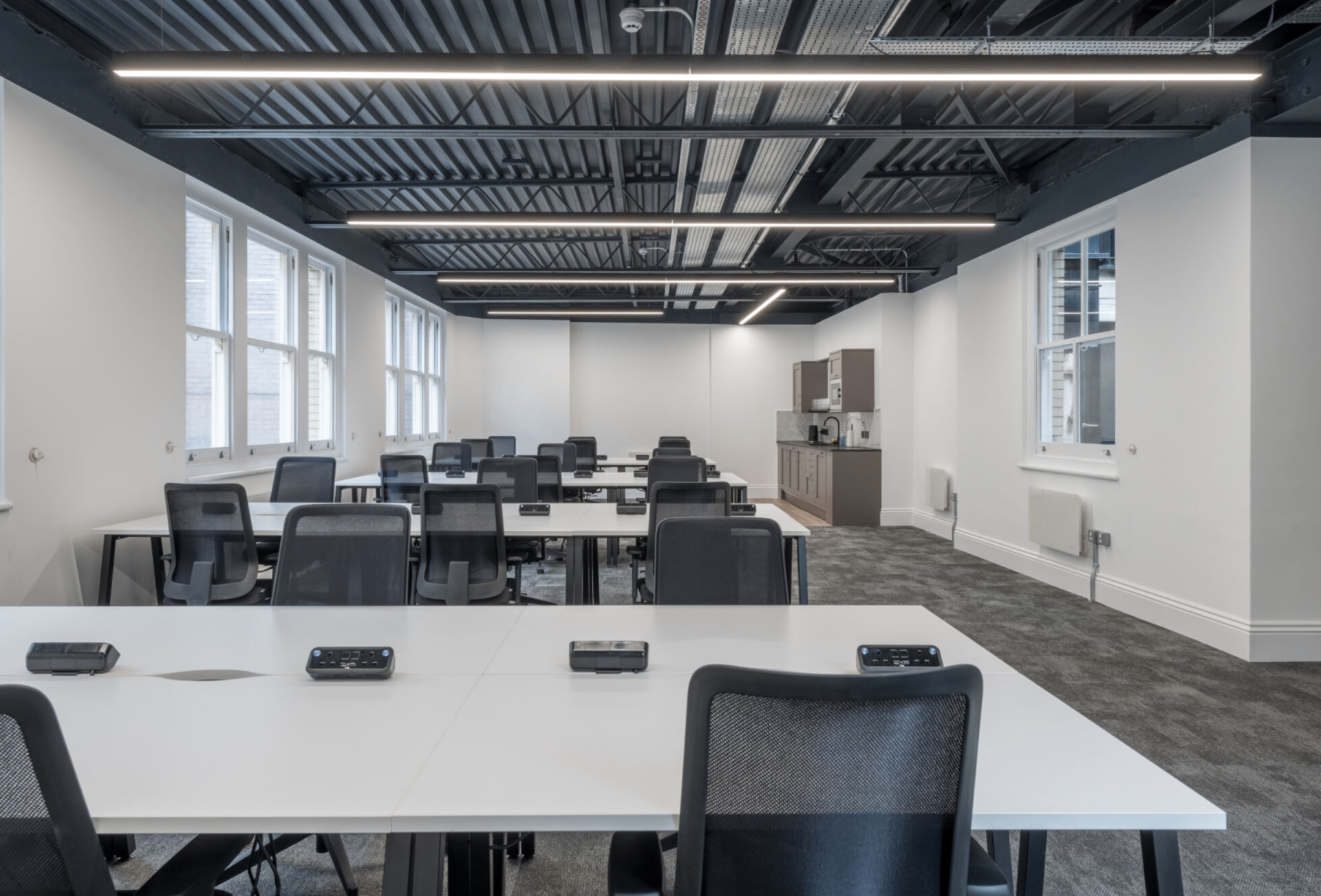 Private Office, Lime Street – photo 4